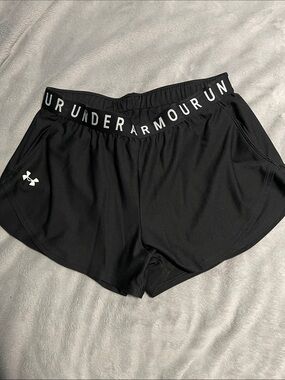 Under Armour Women’s Black Athletic Shorts with Branded Waistband